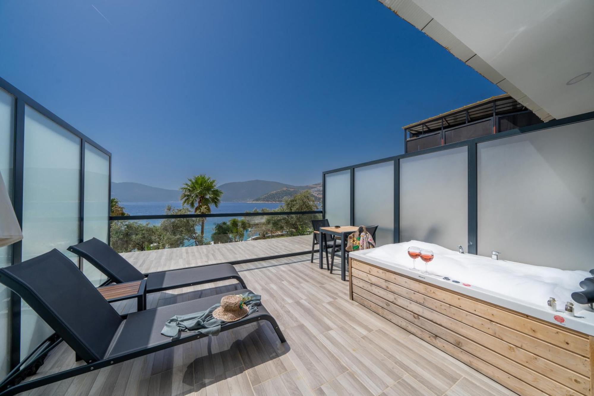Kalkan Beach Park Hotel Kas Exterior foto