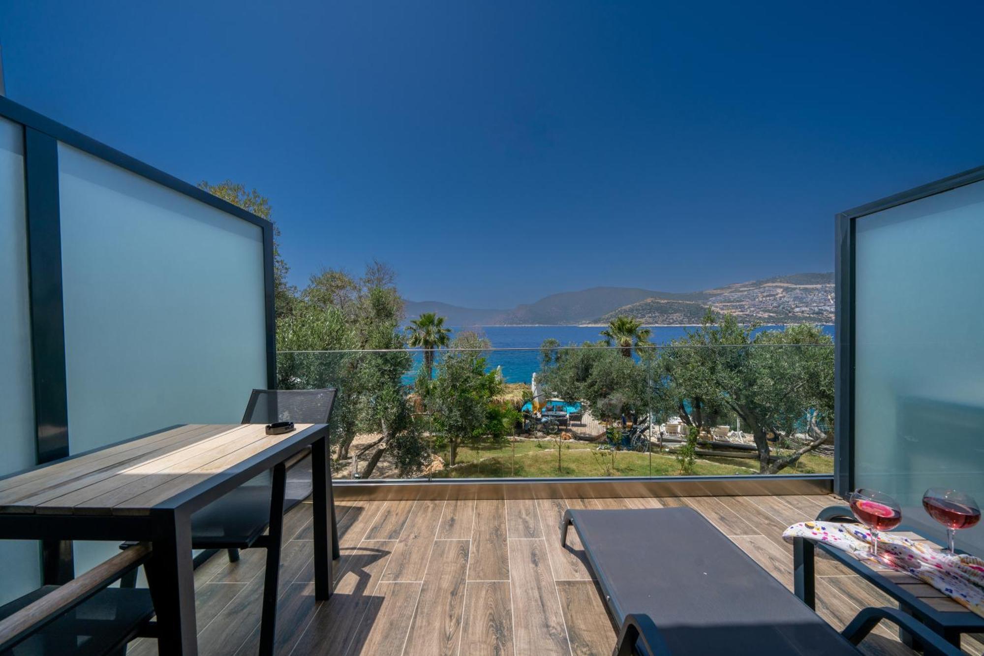 Kalkan Beach Park Hotel Kas Exterior foto